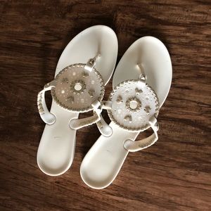 Jack Rodgers Georgica Jelly in Ivory with Gold